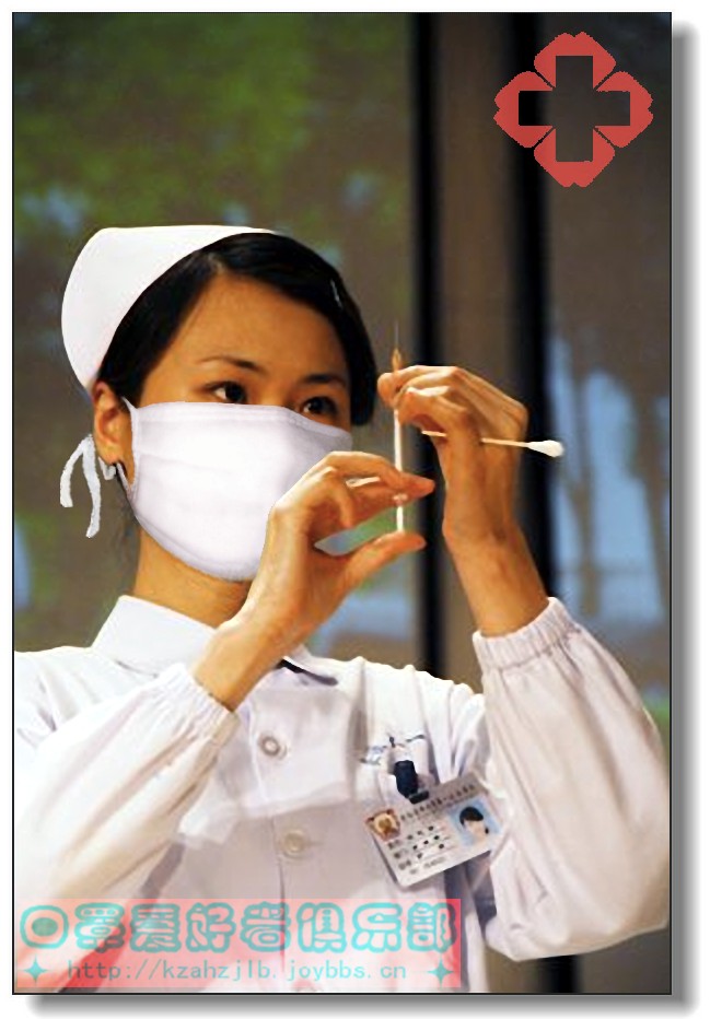 戴老式白棉纱口罩美女：口罩爱好者图片大全 口罩控戴多个口罩图片(2)(点击浏览下一张趣图)