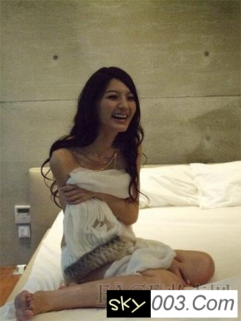 吴亚馨黑木耳图片 32张吴亚馨黑木耳图片 吴亚馨黑木耳无处开撸(3)(点击浏览下一张趣图)