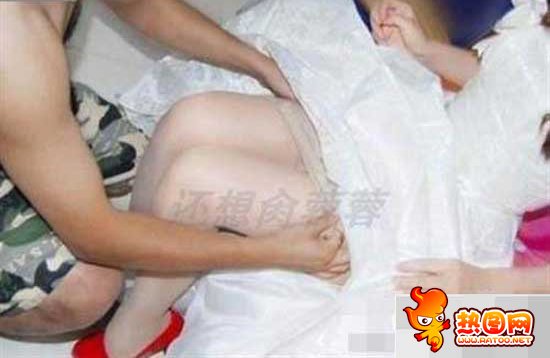 新娘被强奸无码 新娘被灌酒遭好友强奸图片(6)(点击浏览下一张趣图)