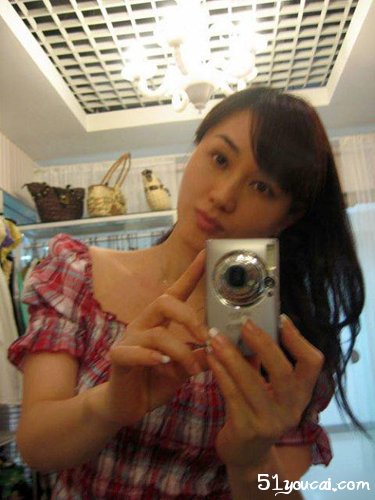 乔四怎么玩死女人图片：乔四玩聂磊老婆照片(点击浏览下一张趣图)