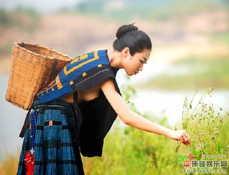 白裤瑶族女人开放图片 瑶族女人生殖崇拜图片(6)(点击浏览下一张趣图)