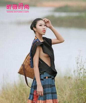 白裤瑶族女人实拍图 我的老婆是瑶族女人。(4)(点击浏览下一张趣图)