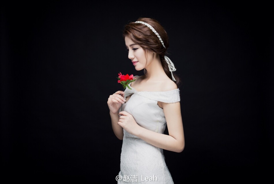 赵洁为什么叫公交洁 电竞圈最脏的女人图片(7)(点击浏览下一张趣图)