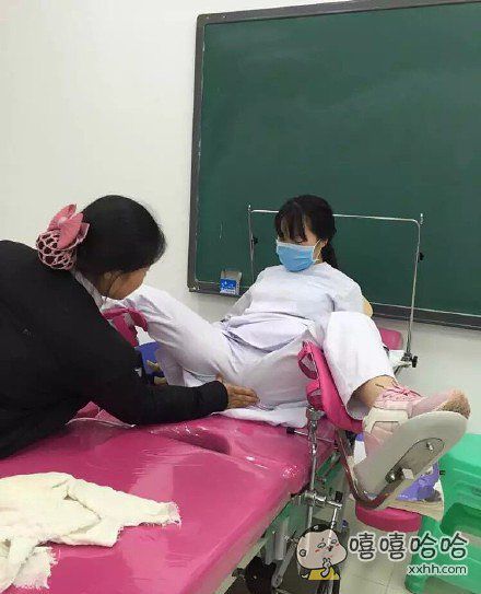 生孩子的姿势真实图片(点击浏览下一张趣图)
