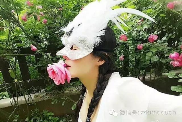 6旬阿姨像少女图片：贵州站街阿姨(5)(点击浏览下一张趣图)