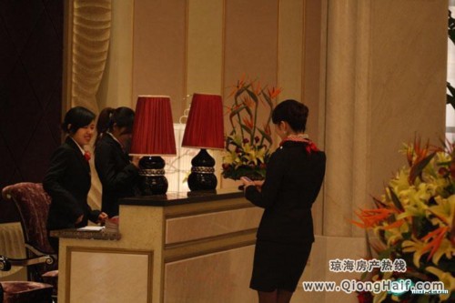 史上最美售楼小姐图片 史上最美售楼小姐罗娟(3)(点击浏览下一张趣图)