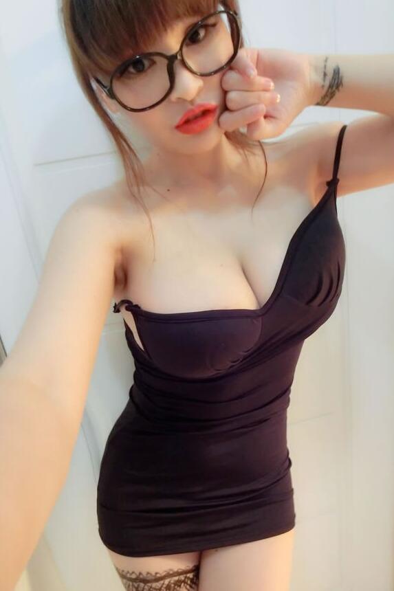 世界上最漂亮的胸部图片(3)(点击浏览下一张趣图)