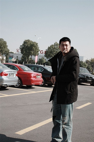 直男恋老熊胖熊j吧图片：恋老花甲之约图片(2)(点击浏览下一张趣图)