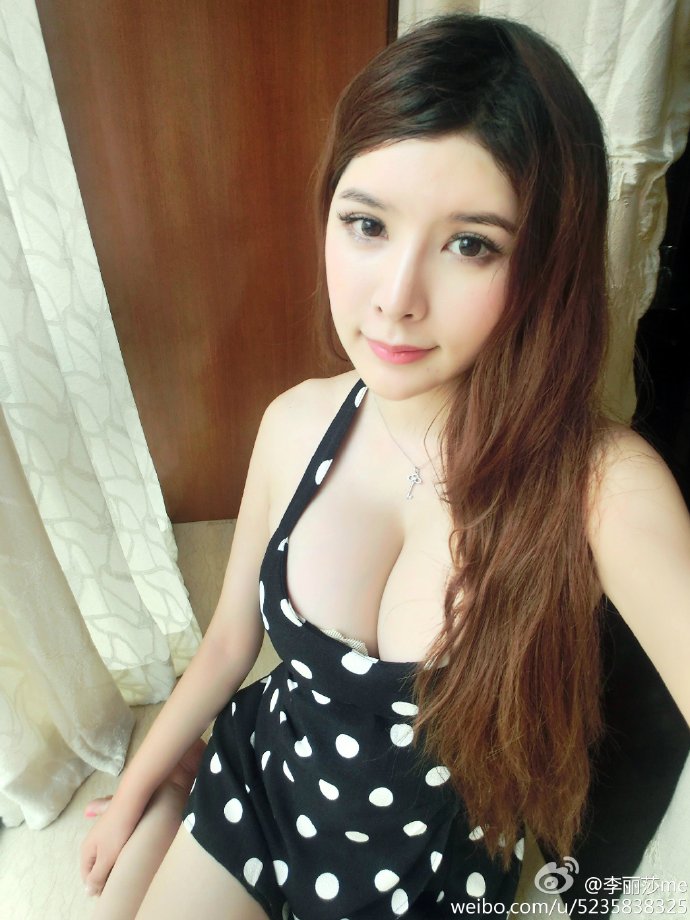 李丽莎足球宝贝百度云：李丽莎欧洲杯百度网盘(4)(点击浏览下一张趣图)