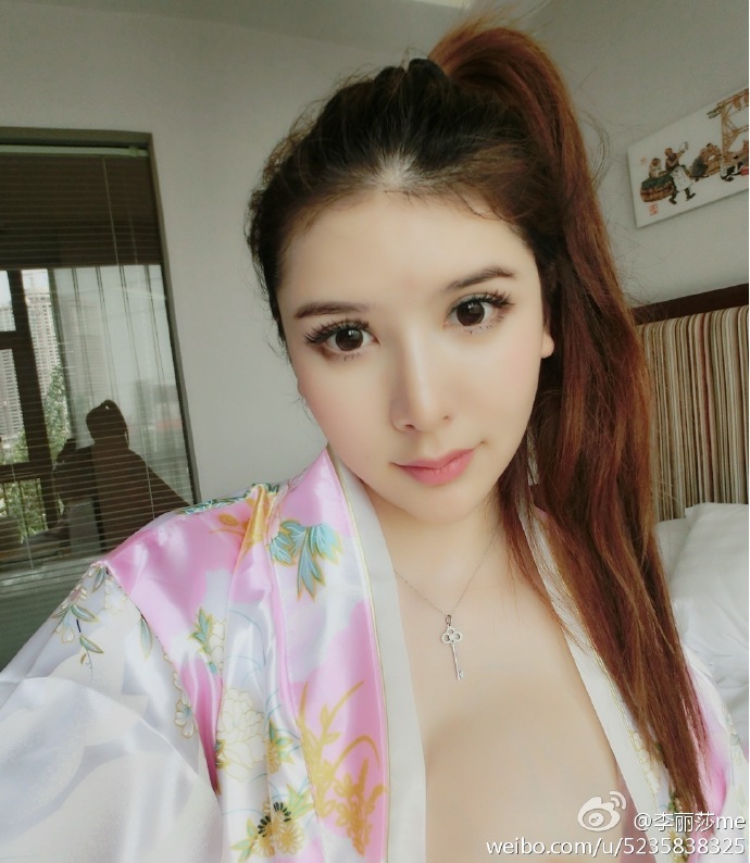 李丽莎足球宝贝百度云：李丽莎欧洲杯百度网盘(6)(点击浏览下一张趣图)