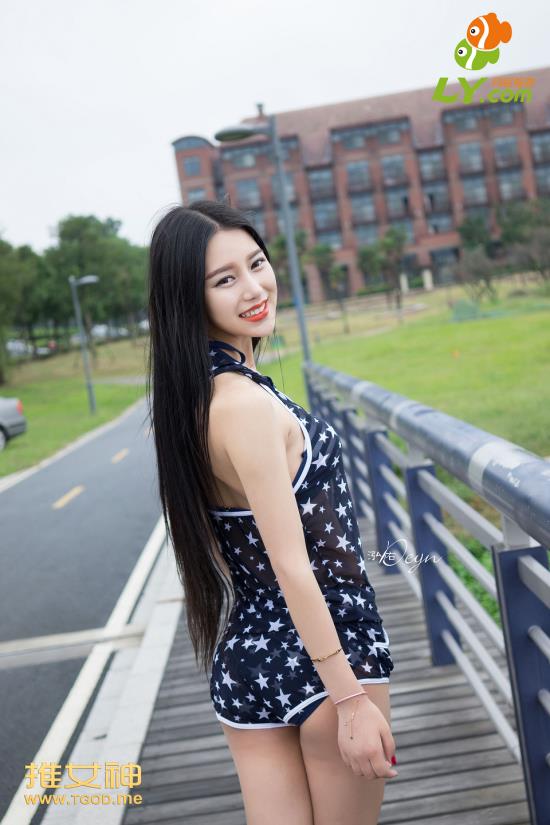 隔壁人妻40p：极美人妻岛国绝色37p(点击浏览下一张趣图)
