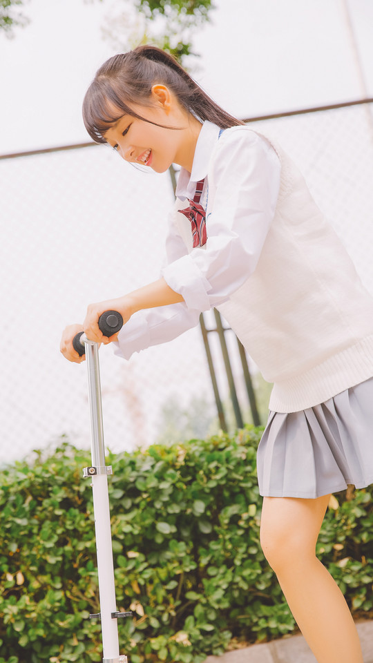美女观音坐莲15p：美女观音坐莲被抽插gif(7)(点击浏览下一张趣图)
