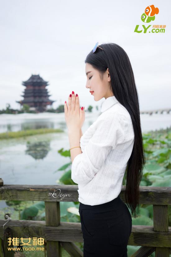 爷爷在奶奶身上干什么图：我和爷爷(5)(点击浏览下一张趣图)