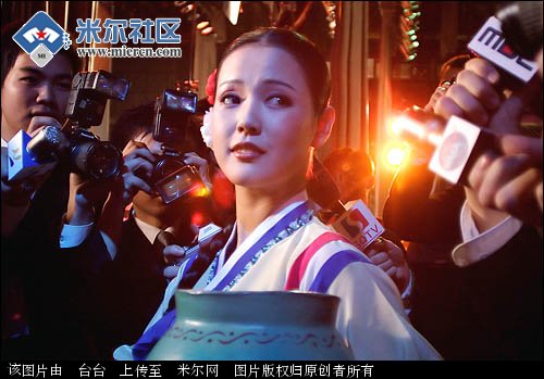 朝鲜媳妇地下交易市场图：朝鲜女人不能穿裤子(3)(点击浏览下一张趣图)
