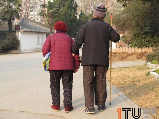 老头老太视频网站图片：老头老太高清视频(点击浏览下一张趣图)