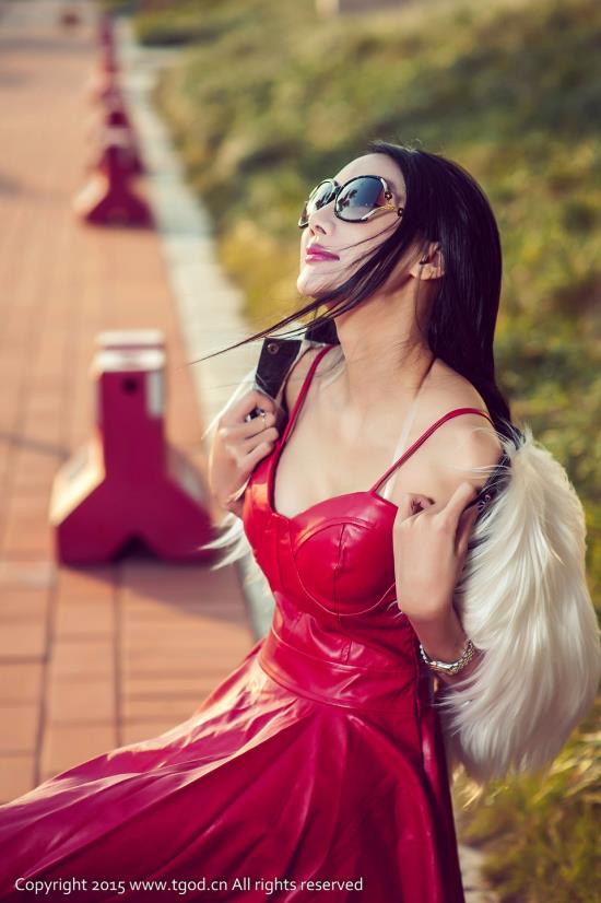 600张精选萝莉贫乳360：小萝莉的发育31张组图(3)(点击浏览下一张趣图)