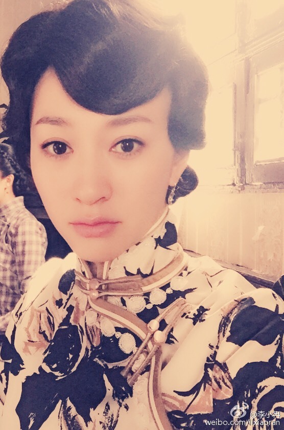 明星旗袍装最美图片：李小冉旗袍照太美(4)(点击浏览下一张趣图)