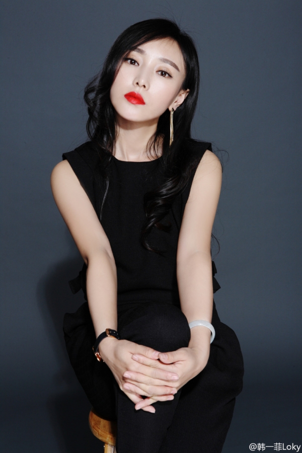 优衣库试衣间全视频女主角图片：优衣库试衣间视频观看(5)(点击浏览下一张趣图)