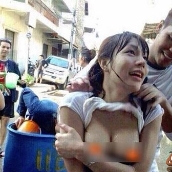 云南摸摸节是真的吗图：云南摸摸节图片欣赏、(2)(点击浏览下一张趣图)