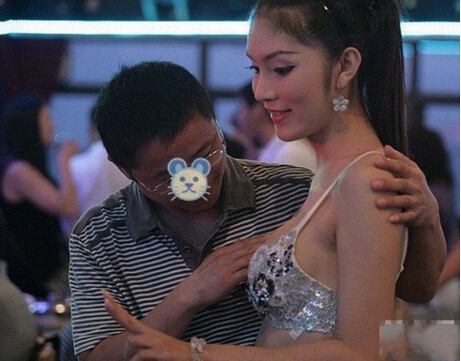 云南楚雄嘛奶节视频图：2016年云南模奶节视频(7)(点击浏览下一张趣图)