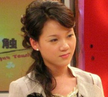 周群真实老公的照片(3)(点击浏览下一张趣图)