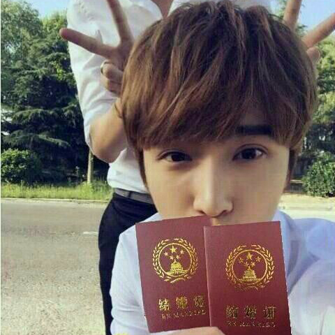 沈肯尼和沈煜伦的故事：沈氏夫夫的图片(3)(点击浏览下一张趣图)