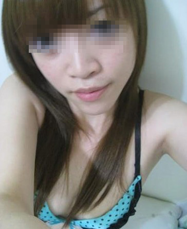 小学生大胆自拍图片：小学生夜间自拍图片(2)(点击浏览下一张趣图)