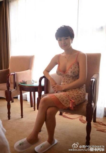熟女吧熟女小蜗牛全集：小蜗牛熟女系列1600集(2)(点击浏览下一张趣图)