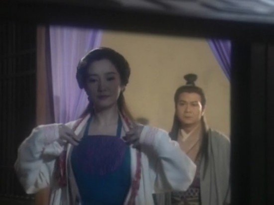 雍正王朝阿兰露肚兜图片：古代女人的内衣内裤(2)(点击浏览下一张趣图)