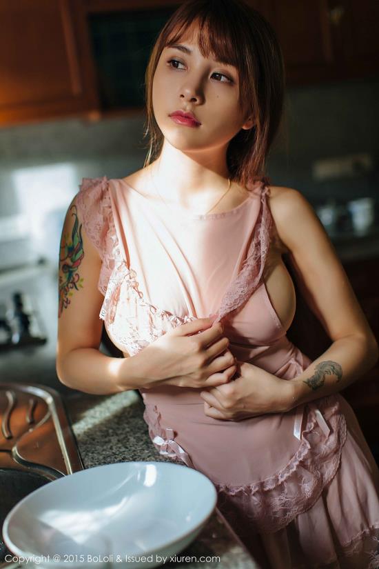 女主被蛇强：男主蛇王用蛇身h过女主(3)(点击浏览下一张趣图)