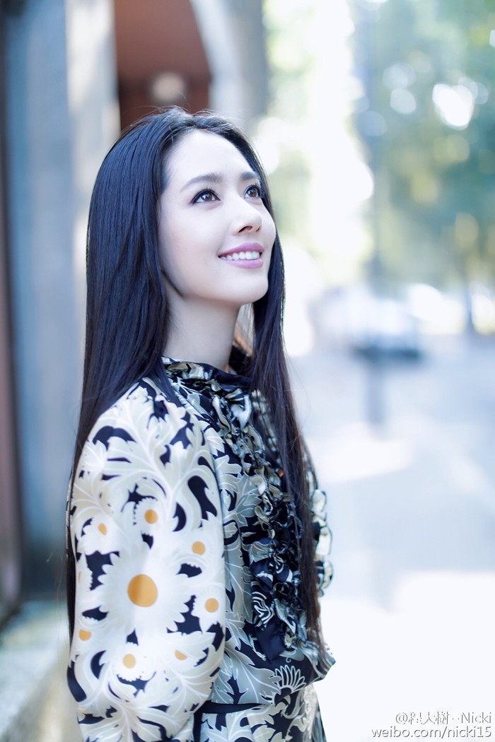 郭碧婷红内裤抢镜图片：郭碧婷被谁干过(点击浏览下一张趣图)