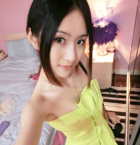 别人老婆的爆照：爆老婆贴吧照片曝光(2)(点击浏览下一张趣图)