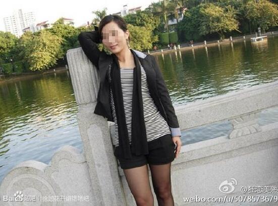 卖化妆品熟女：微信上约到的少妇照(6)(点击浏览下一张趣图)