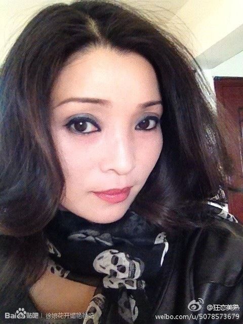 玩过的卖化妆品的熟女：卖服装的熟女图片欣赏(6)(点击浏览下一张趣图)