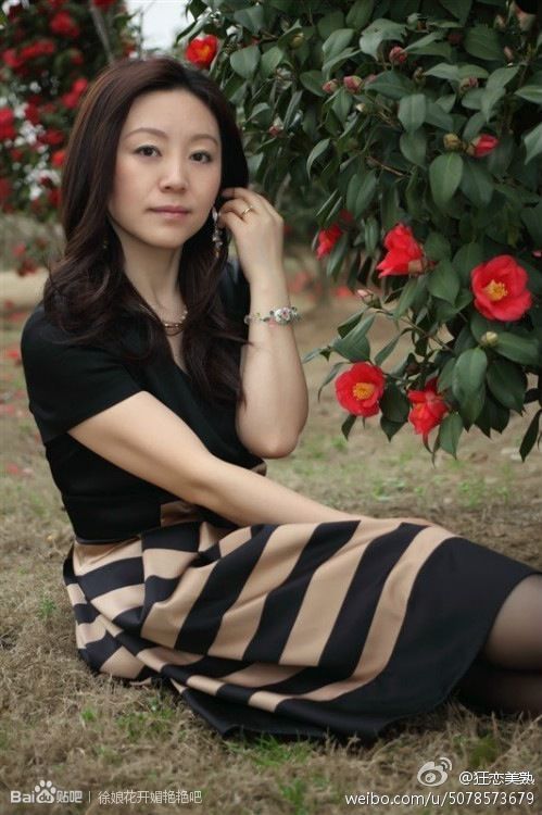 玩过的卖化妆品的熟女：卖服装的熟女图片欣赏(7)(点击浏览下一张趣图)