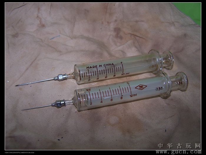 老玻璃注射器百度图片：性工具动态图百度(点击浏览下一张趣图)