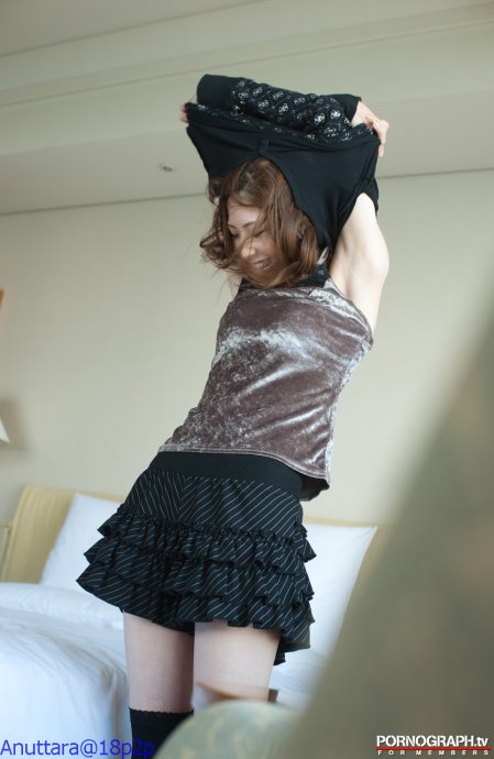 小野纱里奈作品图解：小野纱里奈图集，小野纱里奈超绝美人(4)(点击浏览下一张趣图)