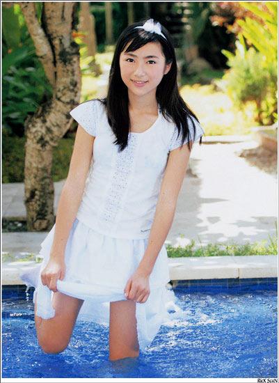 13岁女孩照片可爱照片：13岁女孩照片同一个人(7)(点击浏览下一张趣图)