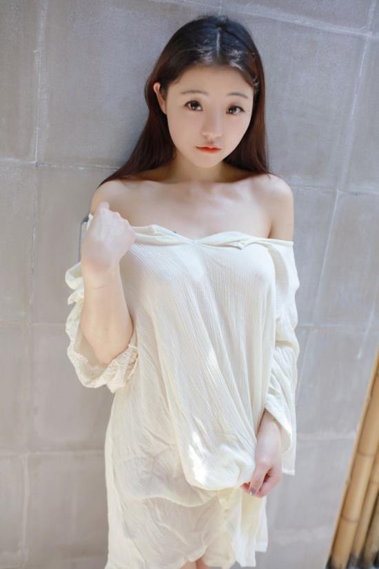 12岁女生照片可爱：漂亮可爱12岁女生图片(3)(点击浏览下一张趣图)