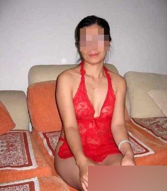 小说将夜帮富婆修马桶：我给富婆修了个马桶(3)(点击浏览下一张趣图)