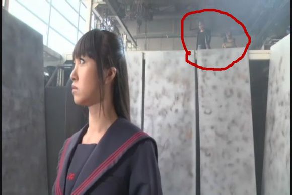 超级战队女战士求图：尤莉安奥特曼被虐图片(9)(点击浏览下一张趣图)