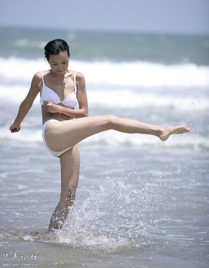美女下面的肛门图片：美女下面的给我看看(3)(点击浏览下一张趣图)