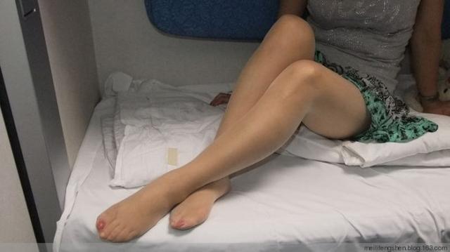 农村留守妇女的真实生活：口述:我与留守妇女的性生活(3)(点击浏览下一张趣图)
