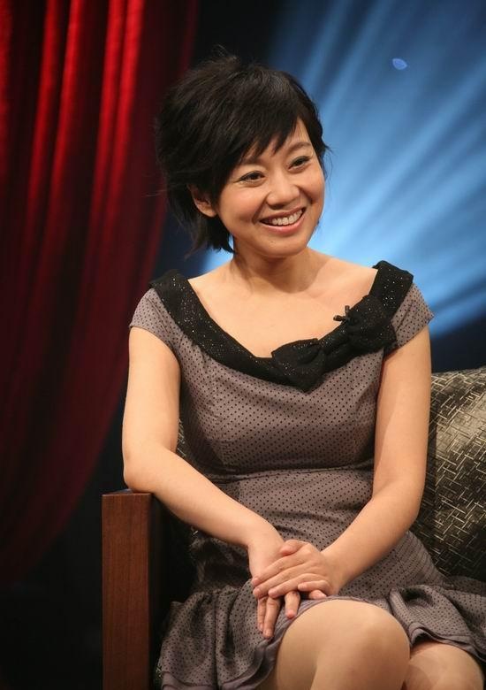 闫妮剃毛门19照片下载：闫妮疯狂72小时黑内裤(3)(点击浏览下一张趣图)