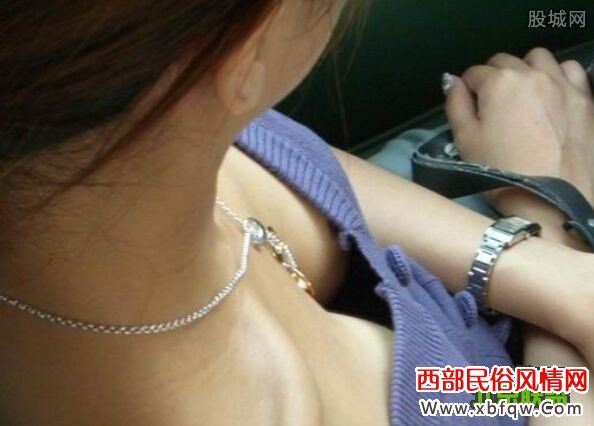 女生穿裙子不想穿内裤图片：公交车上的故事(3)(点击浏览下一张趣图)