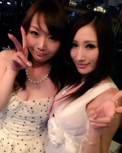 京香和小孩做的是真假：julia最好看的一部，京香julia 男人团(点击浏览下一张趣图)