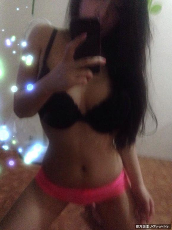 美女的胸部乳房图片：人体器官图分布图高清(6)(点击浏览下一张趣图)