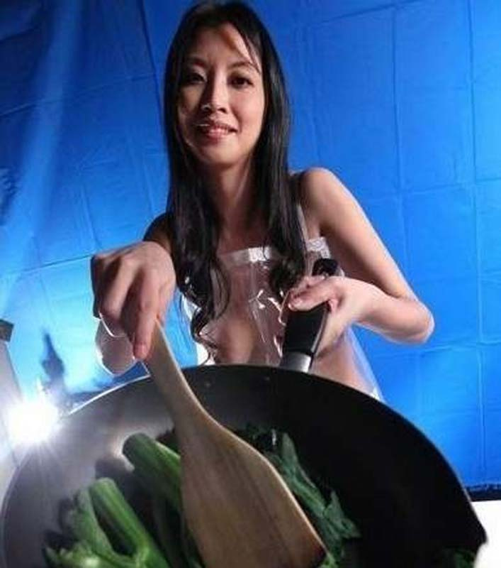 14的女孩棵身照片：14少女下面的图(3)(点击浏览下一张趣图)