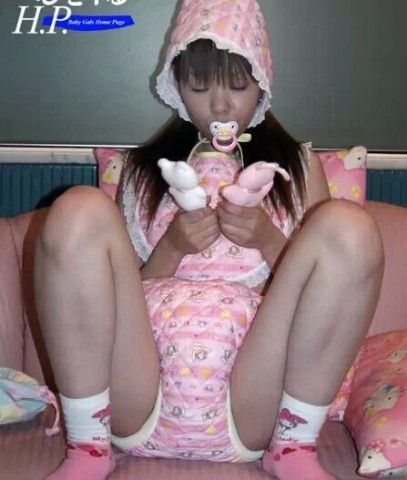 女人换纸尿裤的视频：女人换纸尿裤的照片(6)(点击浏览下一张趣图)