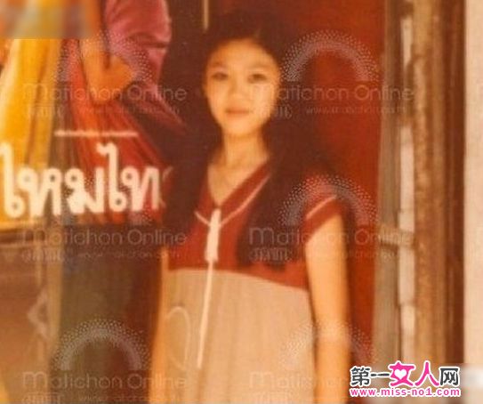 英拉年轻照片，英拉图片(3)(点击浏览下一张趣图)